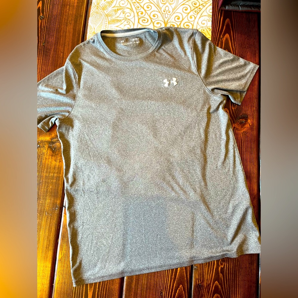 Mens Under Armour T Shirt